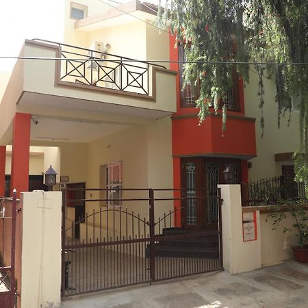 Ushta Te - Happiness To Thee Hotel Bangalore Exterior photo